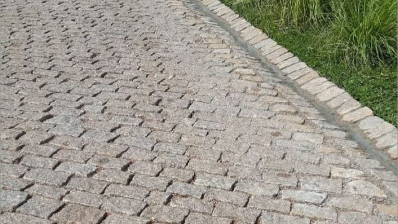 Conheça mais: Pedra Paralelepípedo