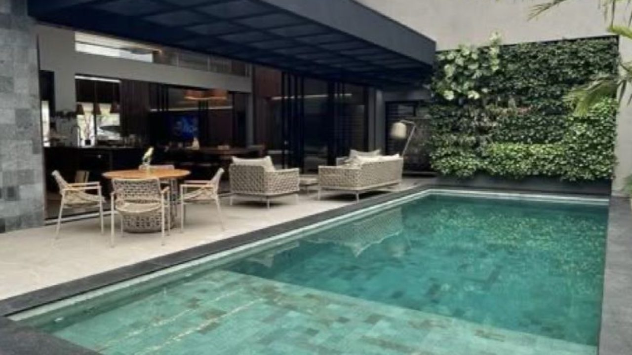 Conheça mais: Pedra Hijau