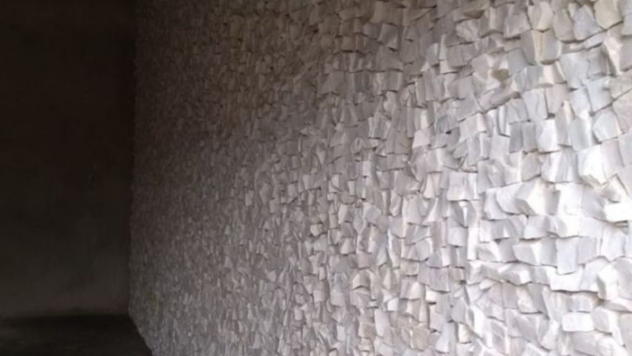 Conheça mais: Pedra Portuguesa